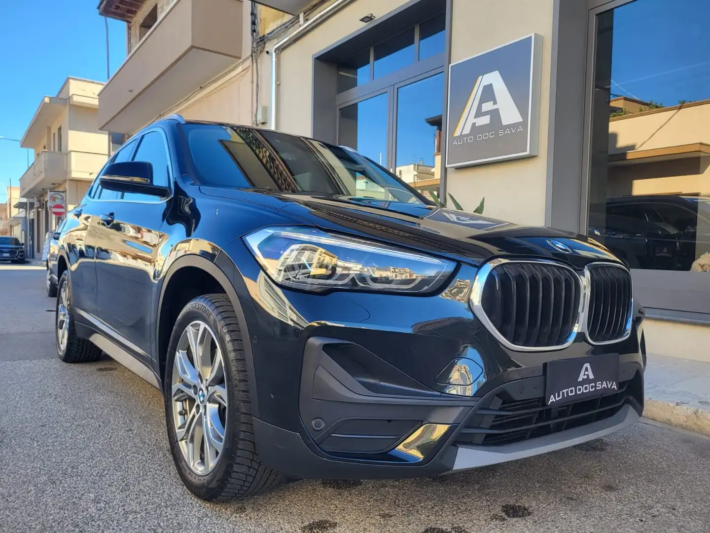 BMW X1 X1 S-Drive18d X Line 150 Cv+Navy Plus+Cerchi 18.. Zwart - 1