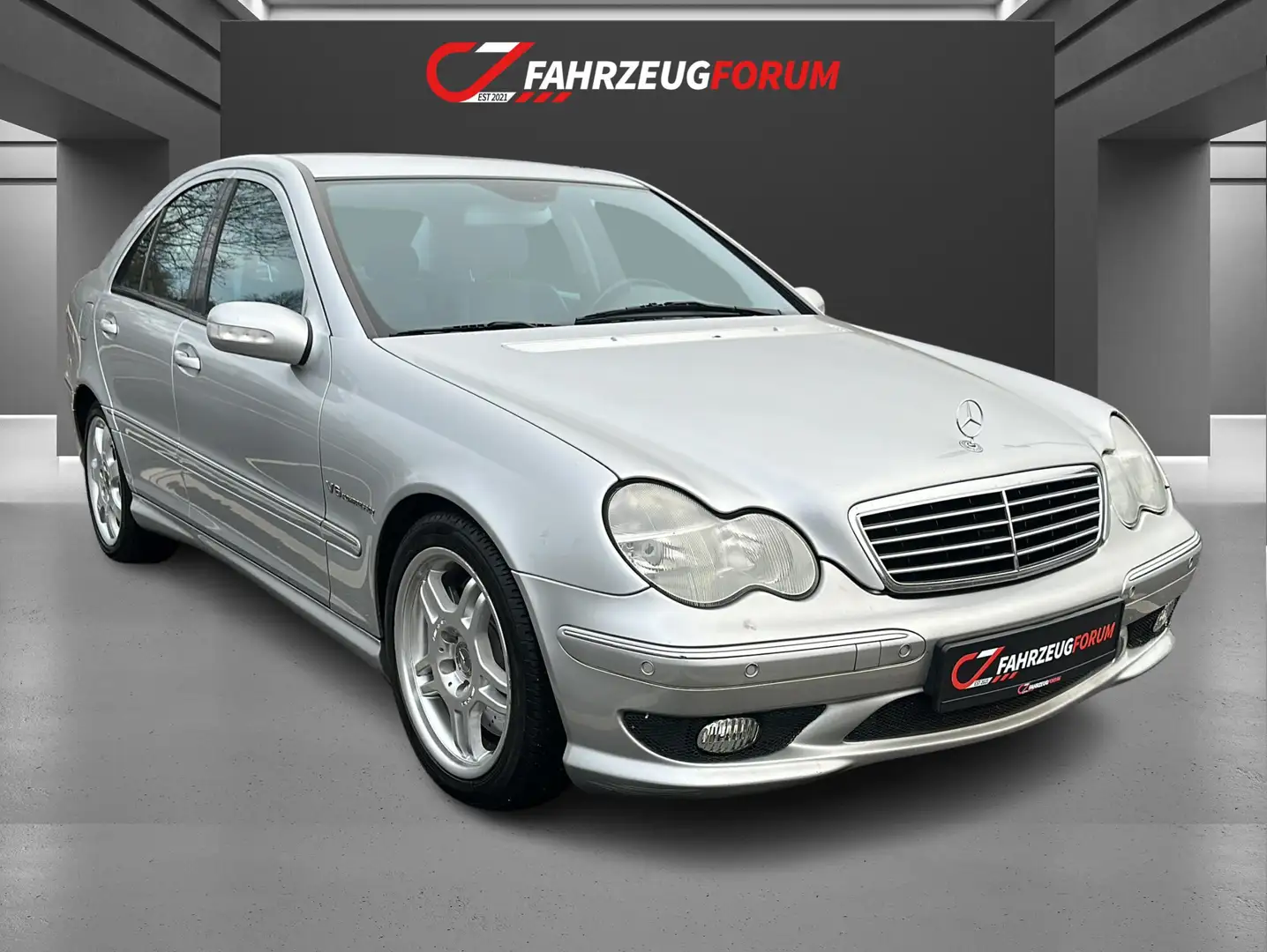 Mercedes-Benz C 32 AMG Leder*Tempomat*PDC Plateado - 2