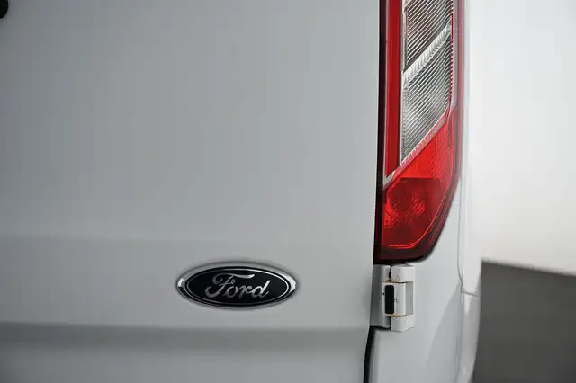 Ford Transit Custom view 14