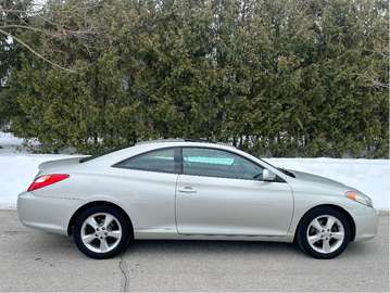 SLE V6 COUPE 2 DOOR- 1 LOCAL OWNER!!  NO CLAIMS!!
