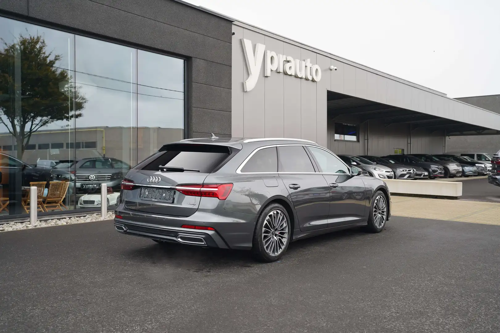 Audi A6 A6 Avant 55 TFSI e quattro S tronic sport Gris - 2