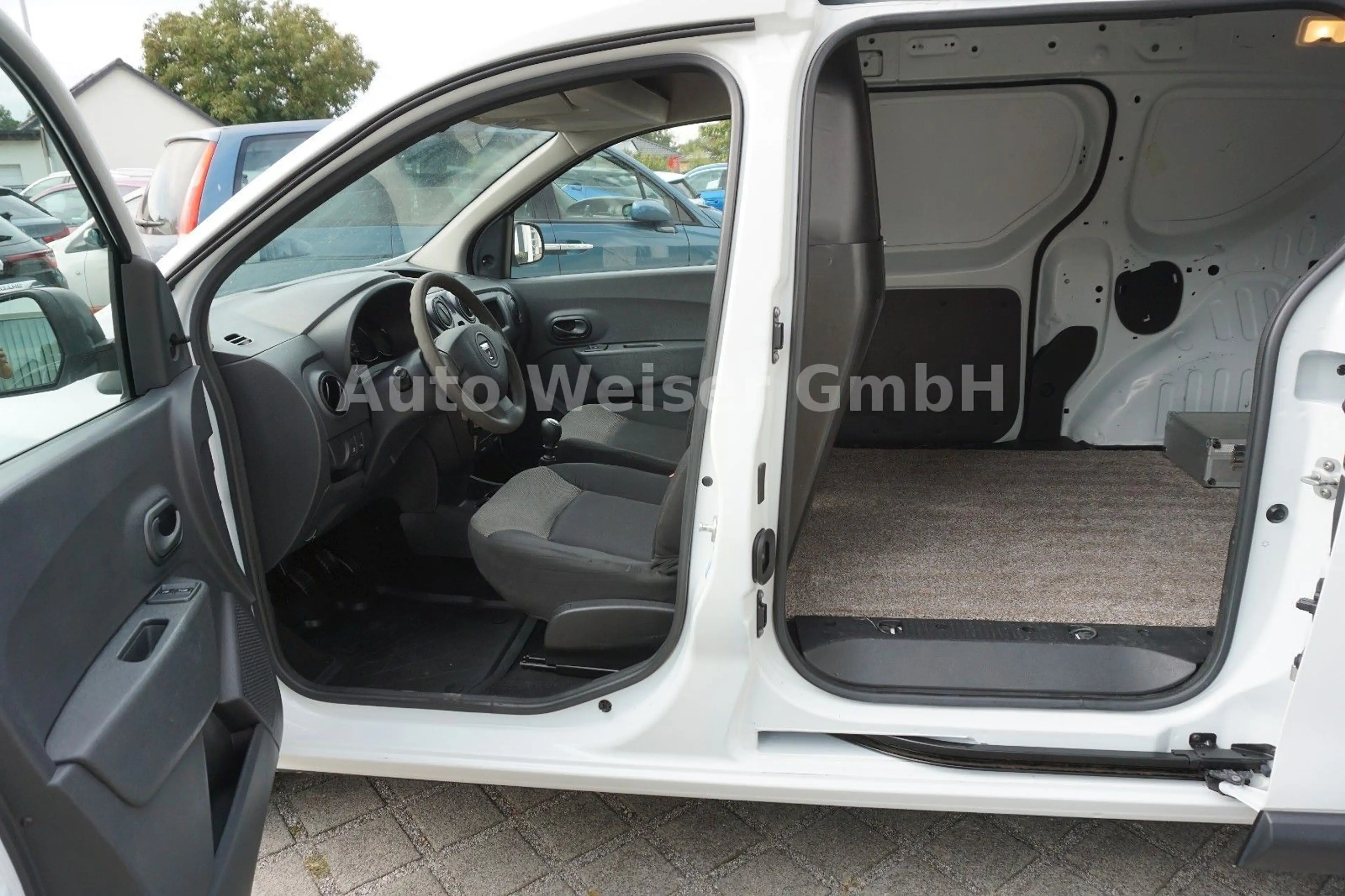 Dacia Dokker Kasten 2 Schiebetüren — photo 14