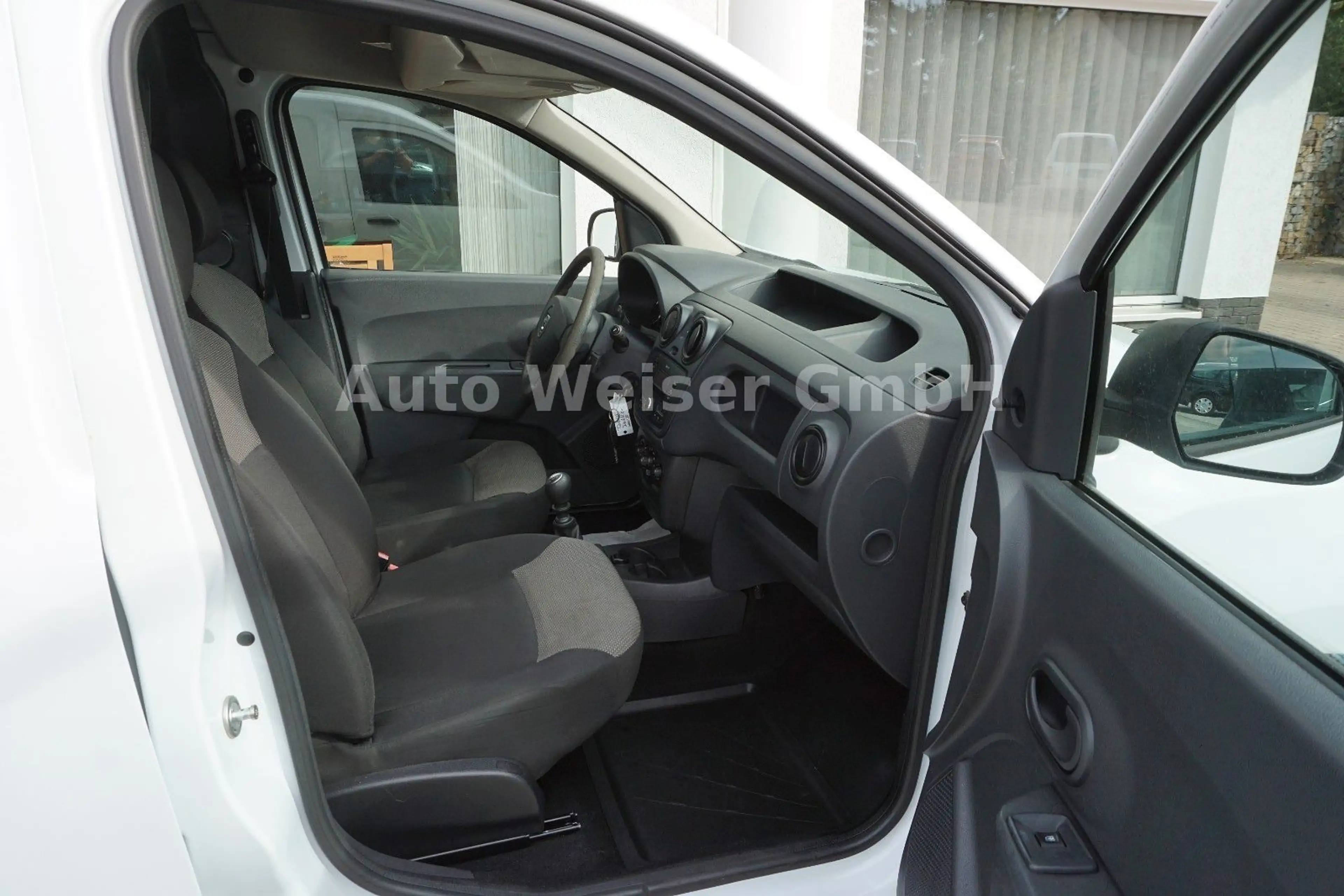 Dacia Dokker Kasten 2 Schiebetüren — photo 9