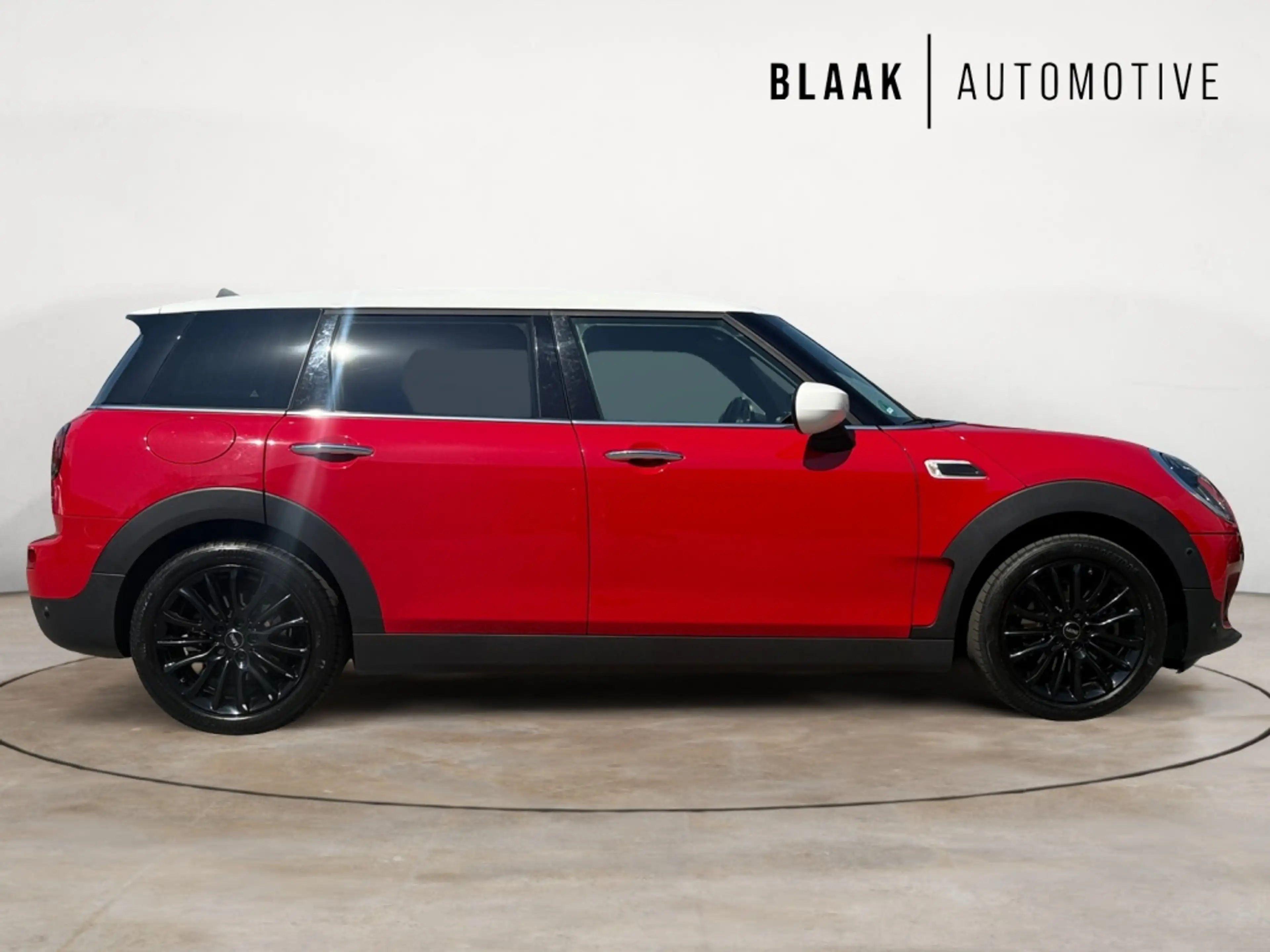 MINI Cooper Clubman 1.5 Business Edition | H&K | leer | head-up | trek — photo 13