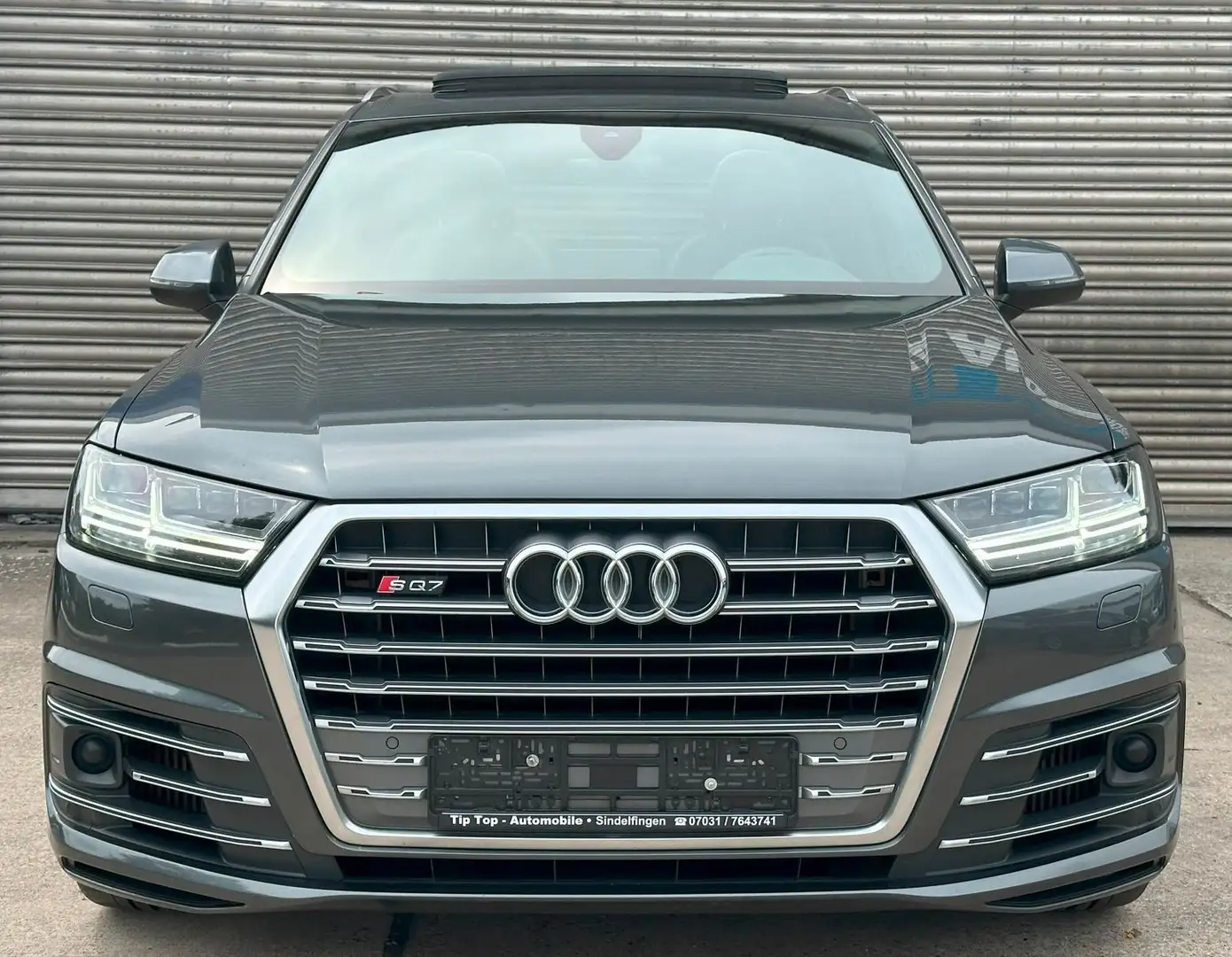Audi SQ7 4.0 TDI quattro*NAVI *VRTUAL*PANO*AHK*MATRIX Grau - 2