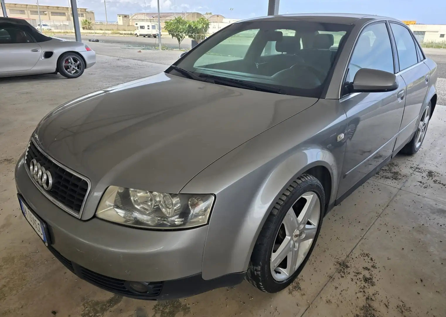 Audi A4 1.9 TDI - 130 CAT Grigio - 2