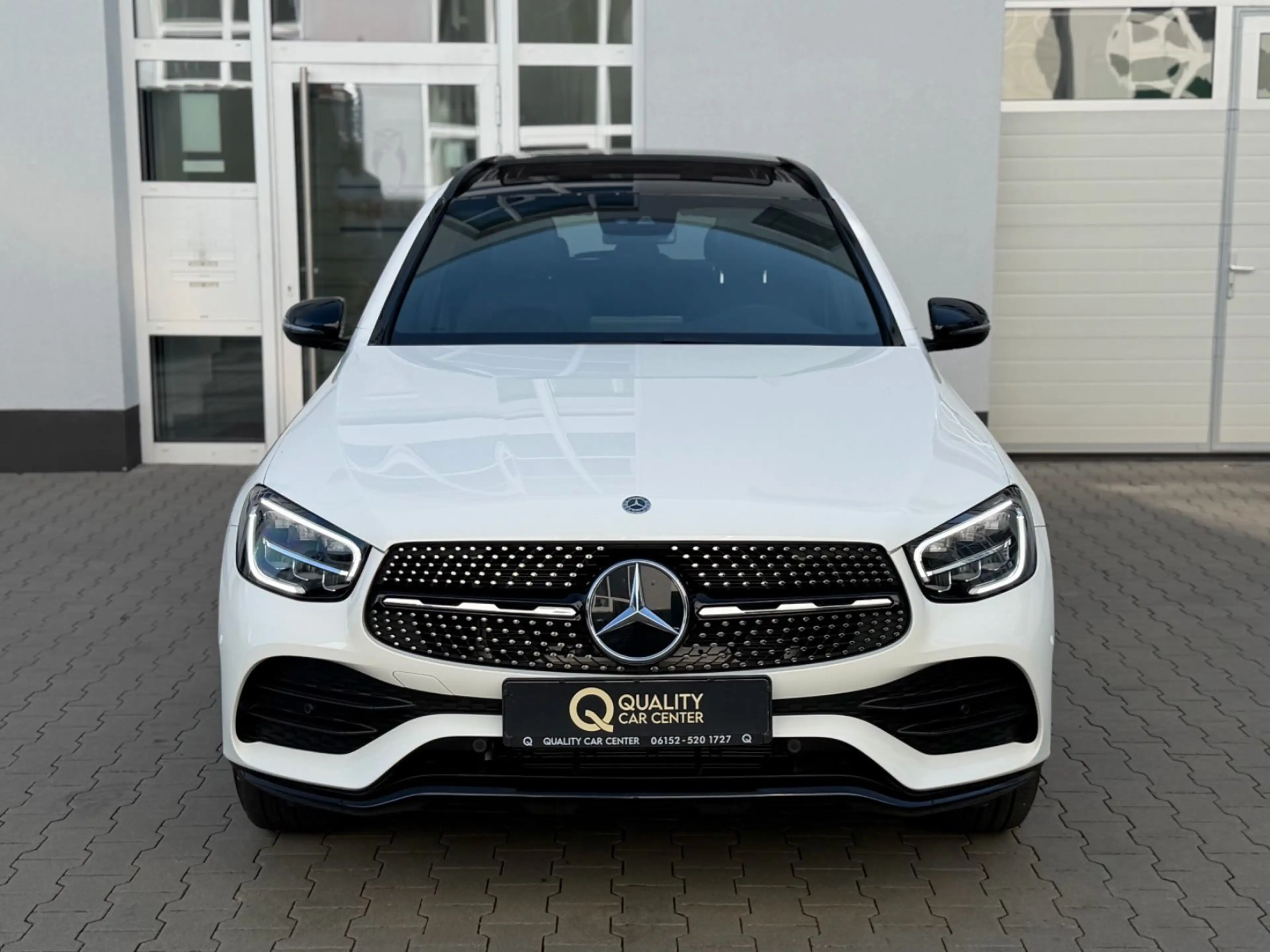 Mercedes-Benz GLC 200 9G 4Matic Mild- AMG*PANO*KAME*1HAND* — photo 14