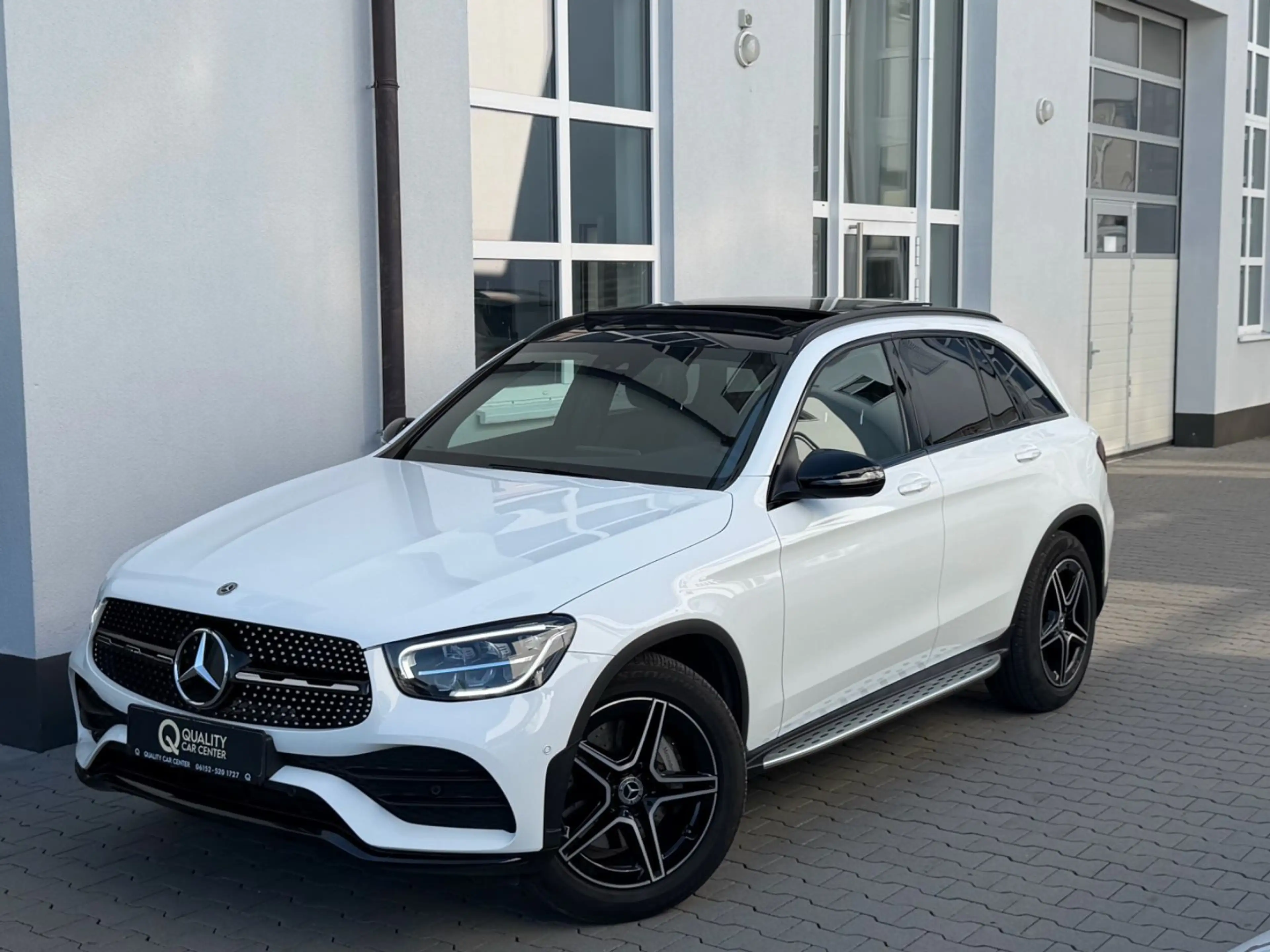 Mercedes-Benz GLC 200 9G 4Matic Mild- AMG*PANO*KAME*1HAND* — photo 2