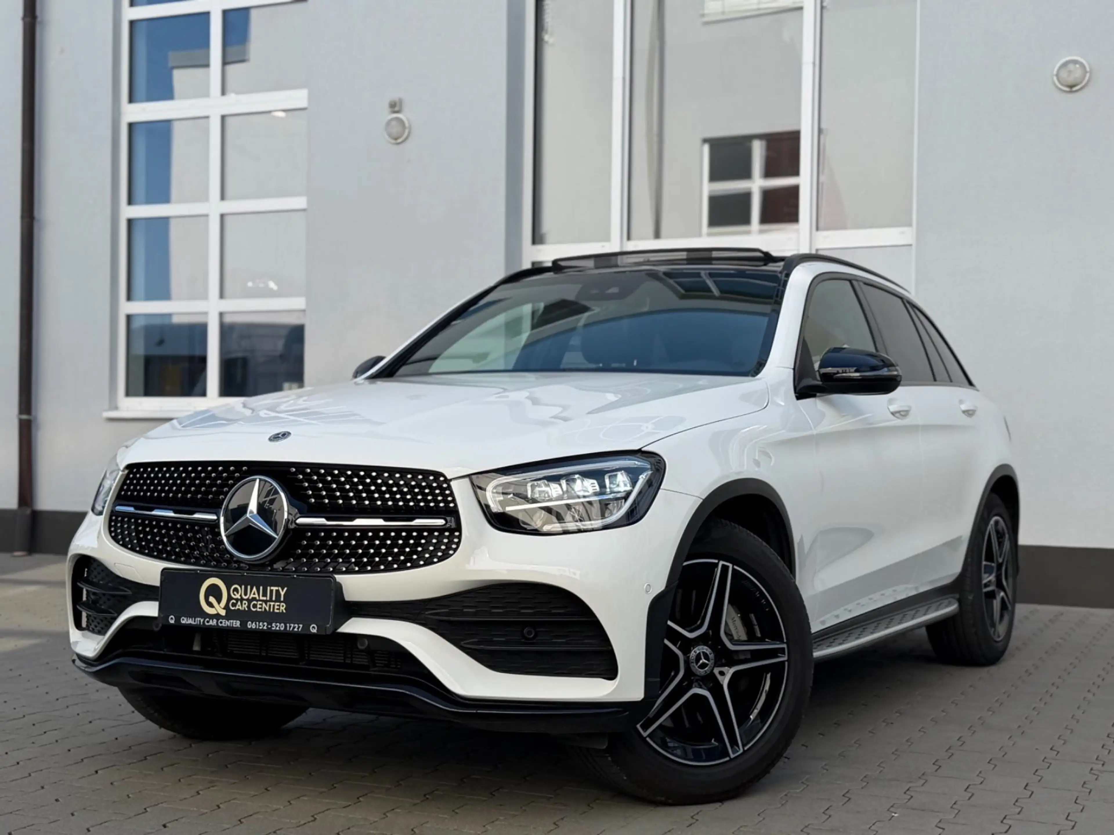 Mercedes-Benz GLC 200 9G 4Matic Mild- AMG*PANO*KAME*1HAND* — photo 15