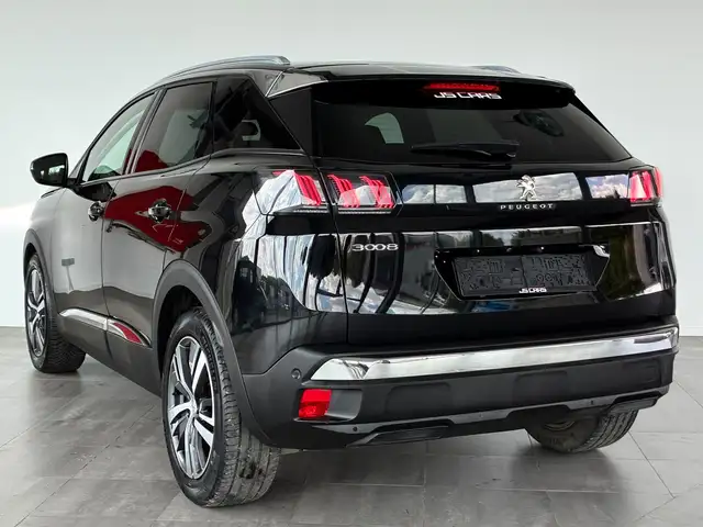 Peugeot 3008 view 12