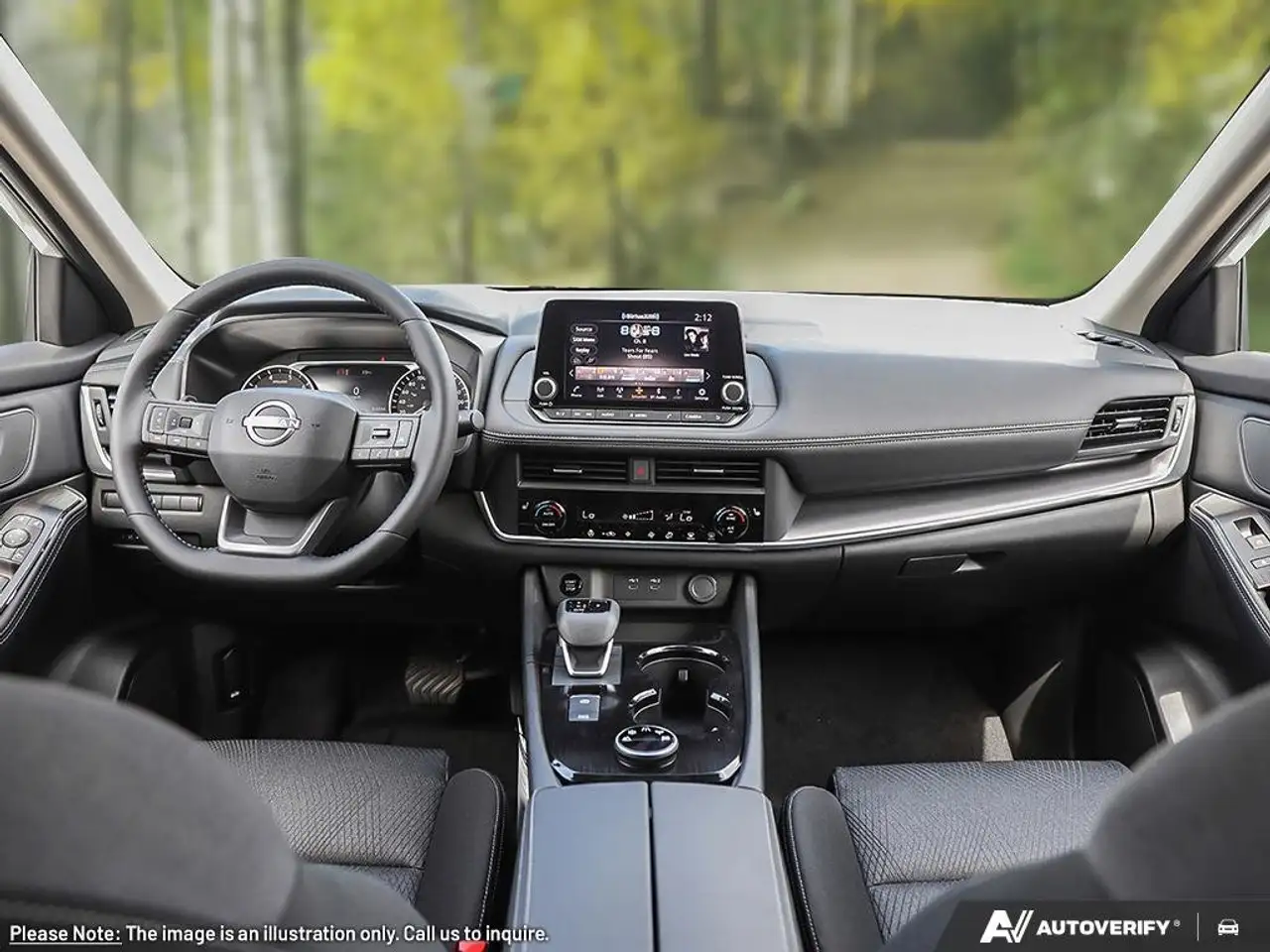 Nissan Rogue снимка Nissan Rogue