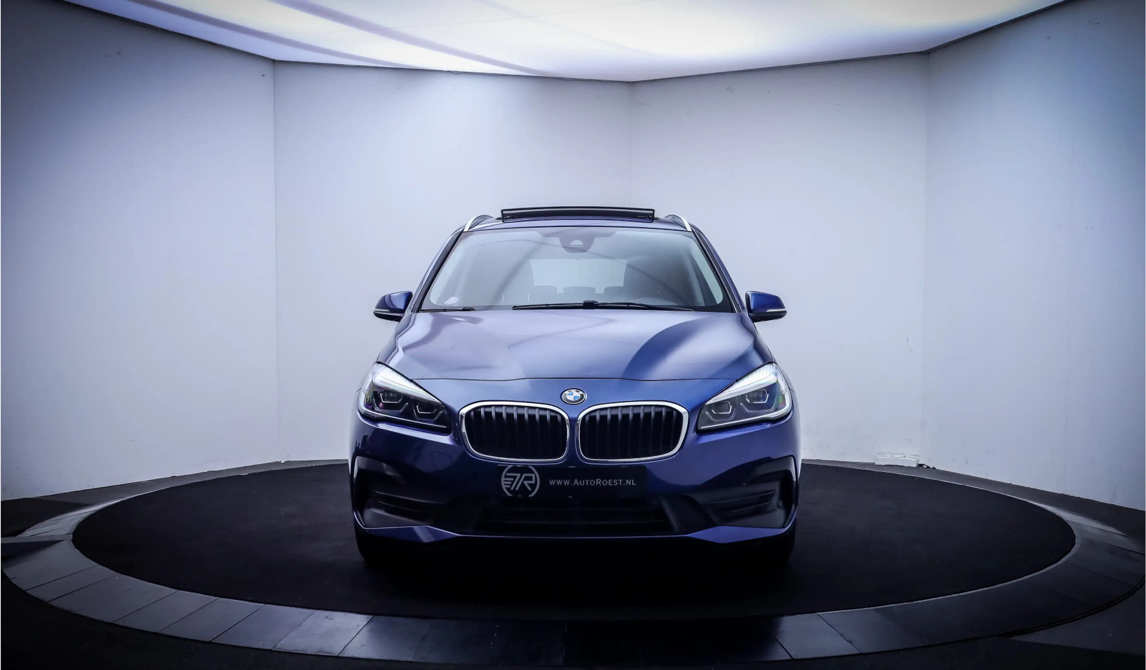 BMW 218 2-serie Gran Tourer 218iA 7p LUXURY Shadow Line PA — photo 2