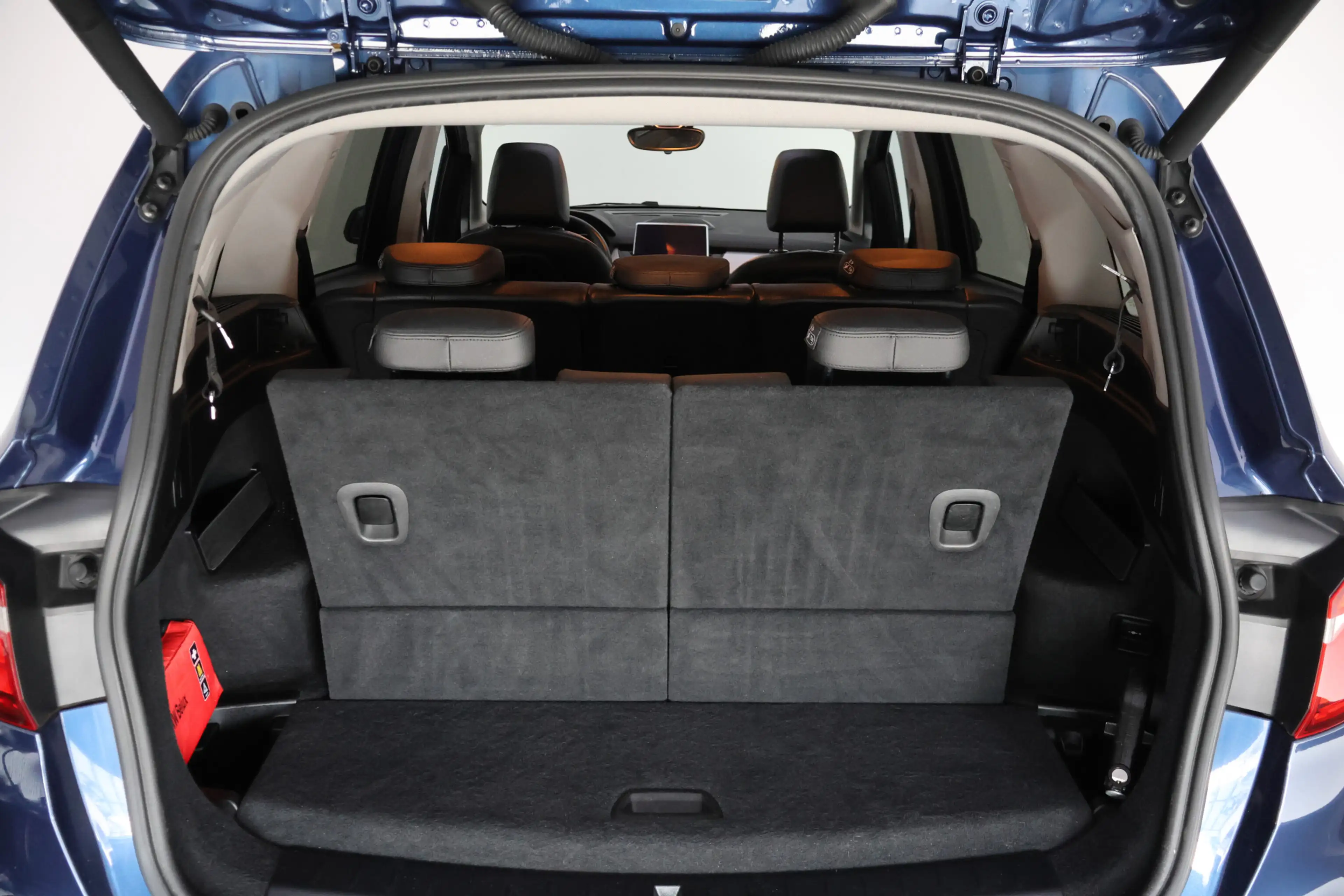 BMW 218 2-serie Gran Tourer 218iA 7p LUXURY Shadow Line PA — photo 7