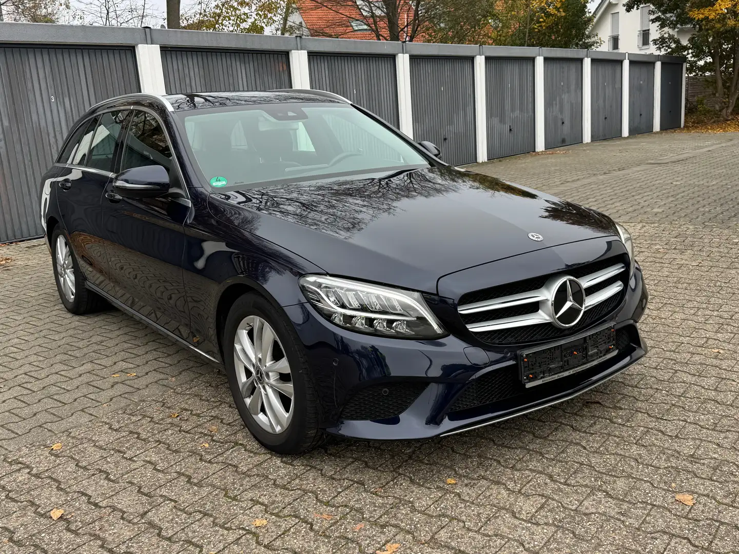Mercedes-Benz C 180 C 180 T (205.276) Blau - 2