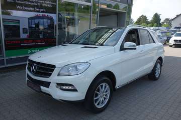 CDI BlueTec EURO 6 PANO/AHK/PDC/NAVI/TEMP