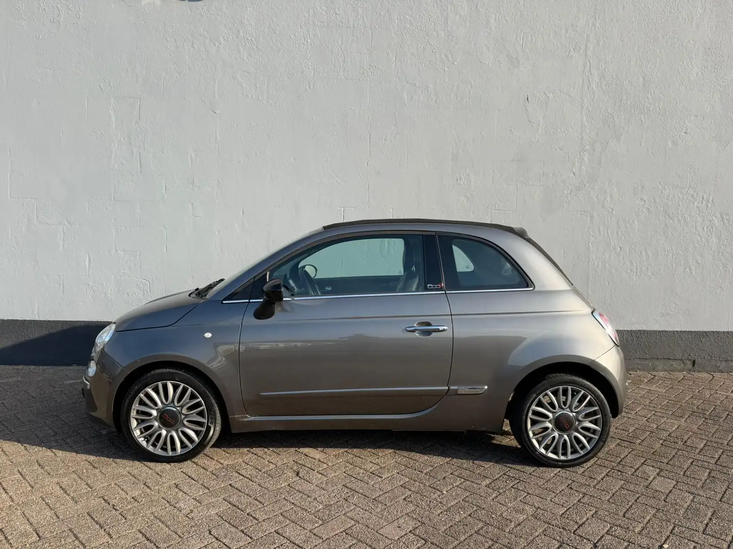 Fiat 500C 0.9 TwinAir Turbo Cult Automaat - Climate Control Grijs - 2