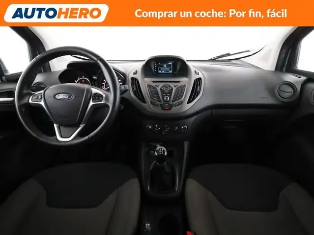 Ford Tourneo Courier view 13