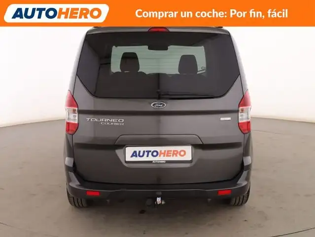 Ford Tourneo Courier view 5
