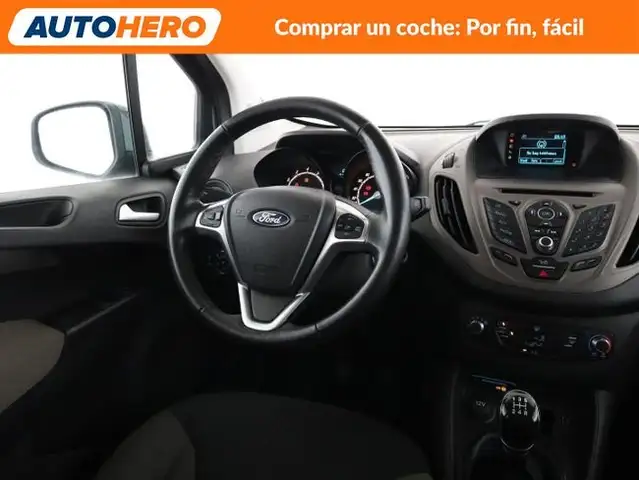 Ford Tourneo Courier view 14