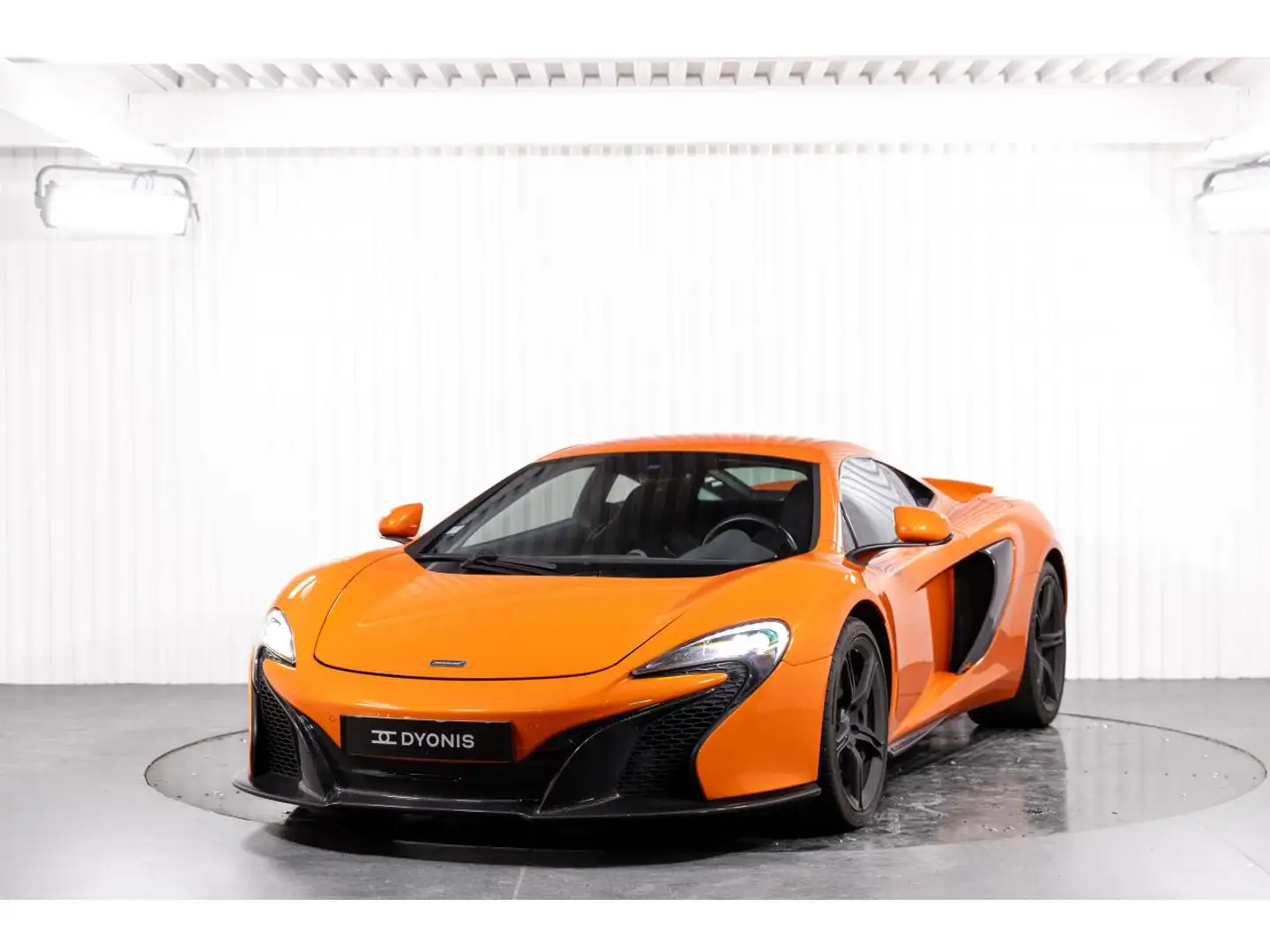 McLaren 650S Coupe 3.8L V8 Orange - 2