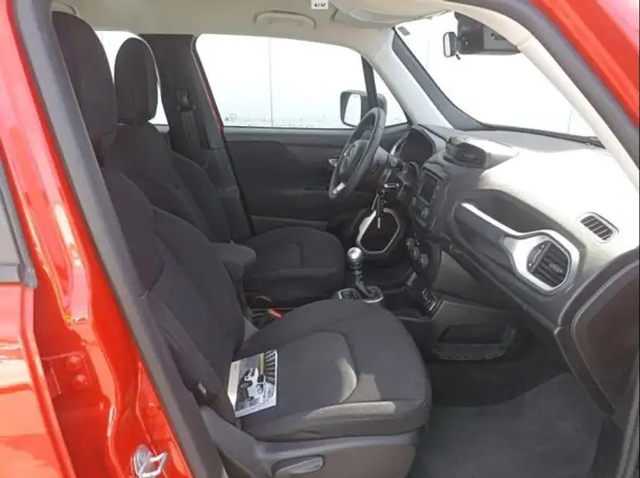 Jeep Renegade 2019, foto 6