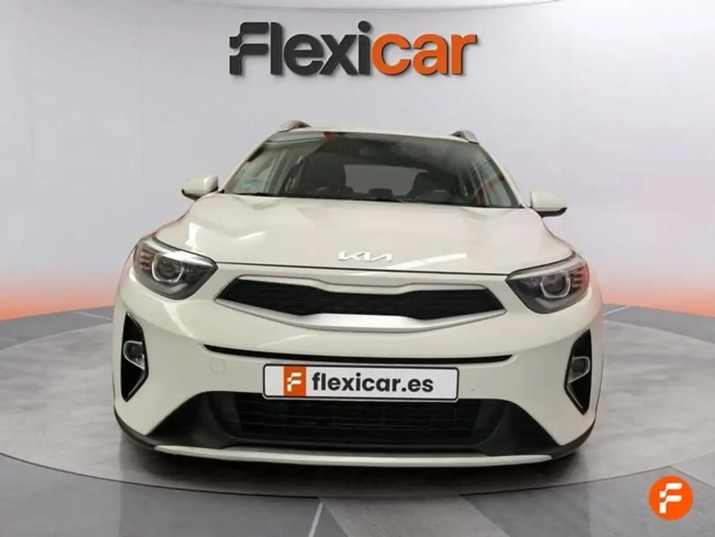 Kia Stonic 1.2+DPi+62kW+%2884CV%29+Drive+Plus Blanco - 2