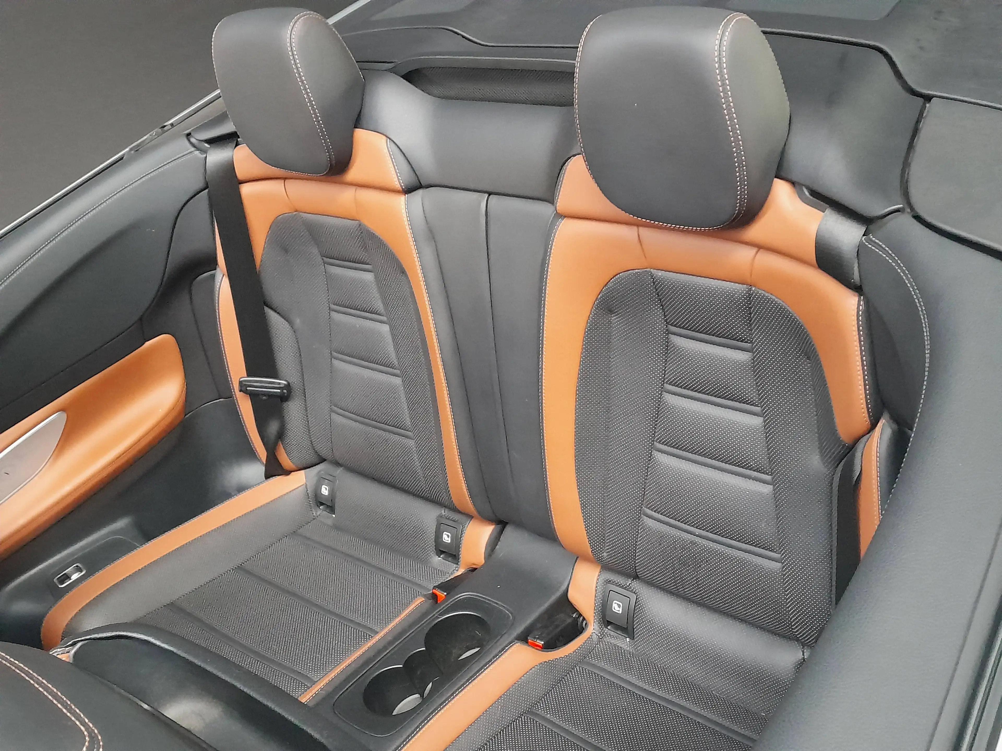 Mercedes-Benz E 53 AMG Cabriolet E 53 AMG 4-Matic  (EU6d-TEMP) — photo 9