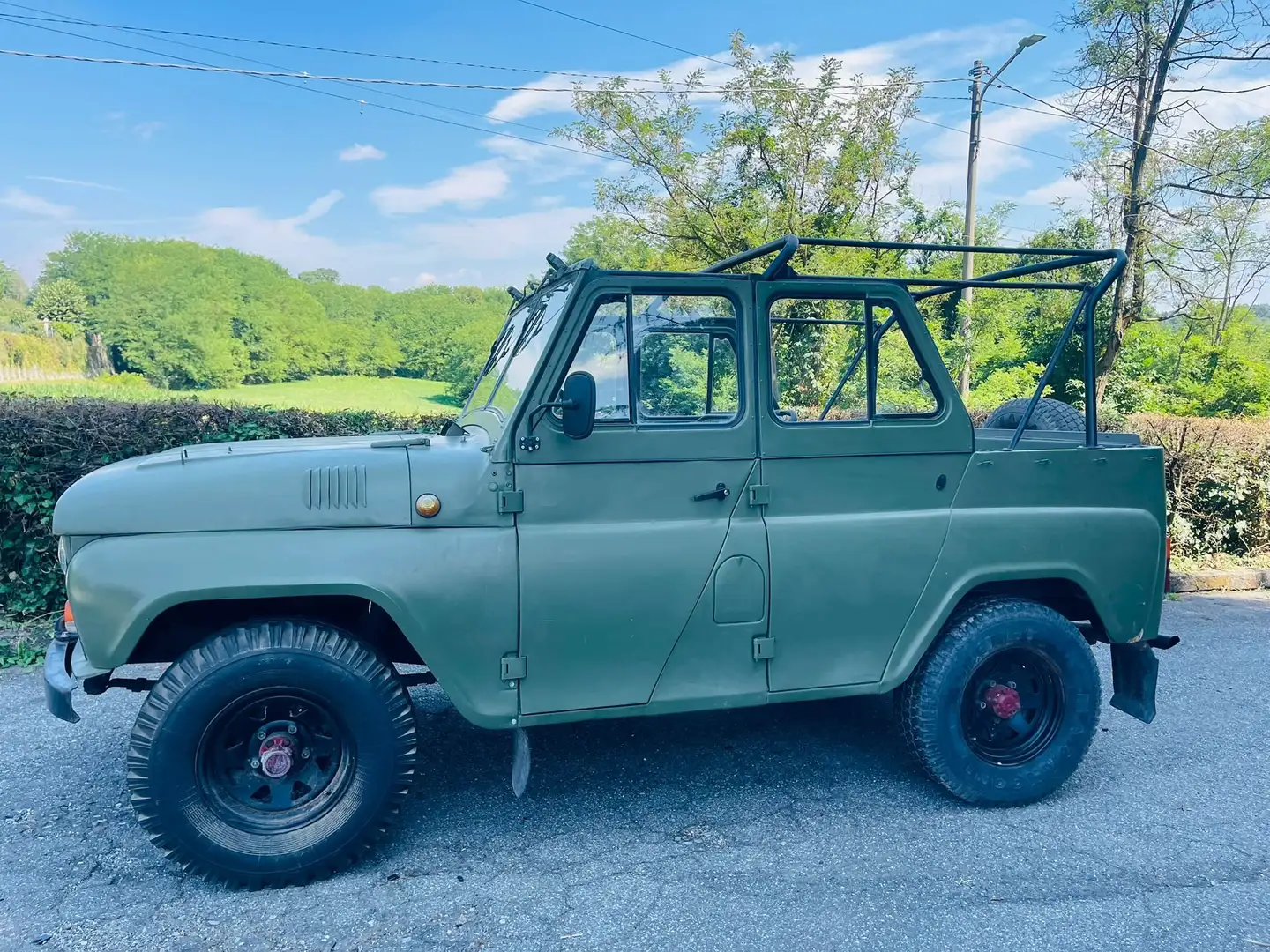 UAZ 3151 Verde - 1