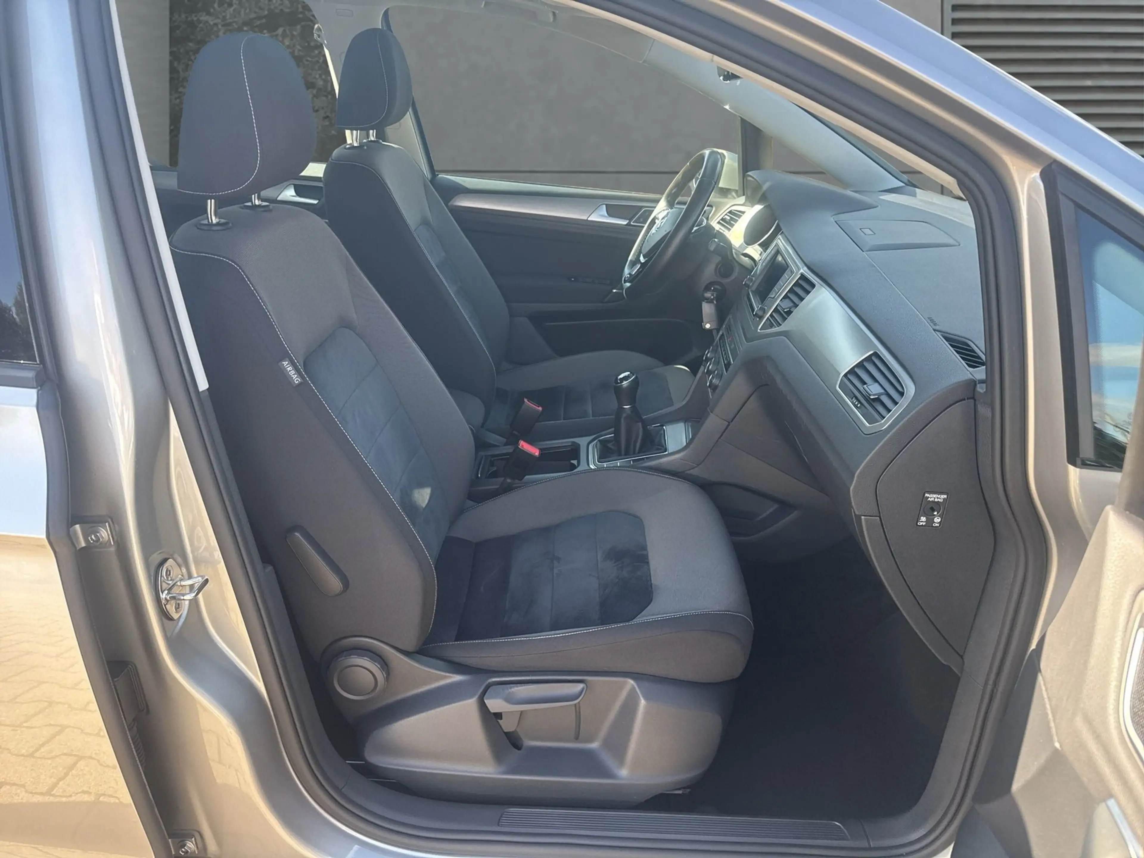 Volkswagen Golf Sportsvan 1.4 TSI SHZ, Xenon, AHK — photo 15
