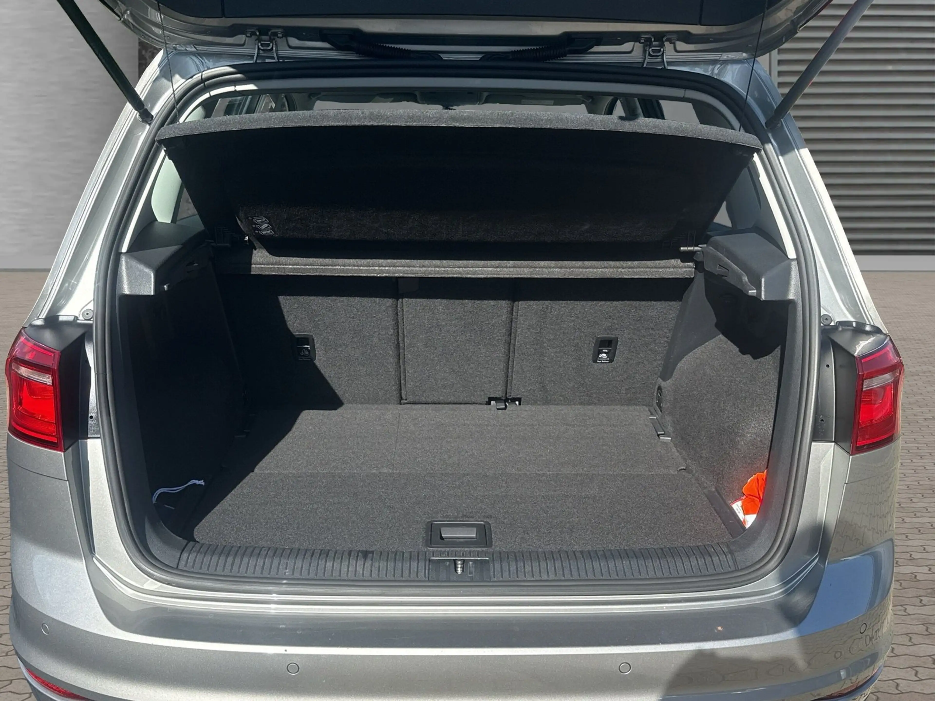 Volkswagen Golf Sportsvan 1.4 TSI SHZ, Xenon, AHK — photo 14