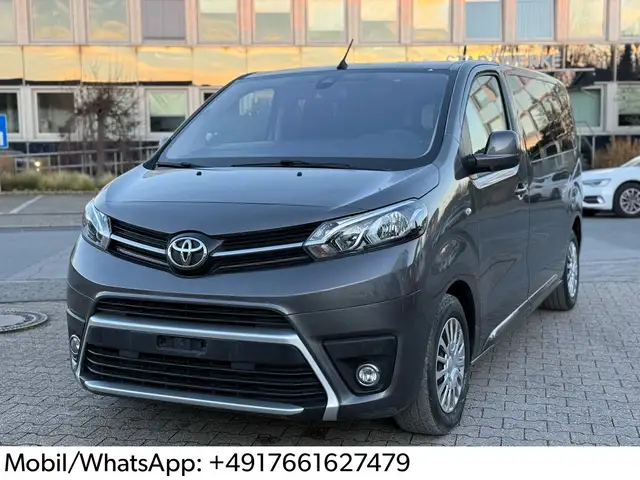 Toyota Proace 1.6-D-4D Shuttle 9Sitze,Klima,Kam