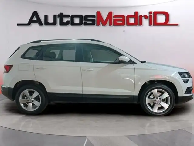 Skoda Karoq view 9