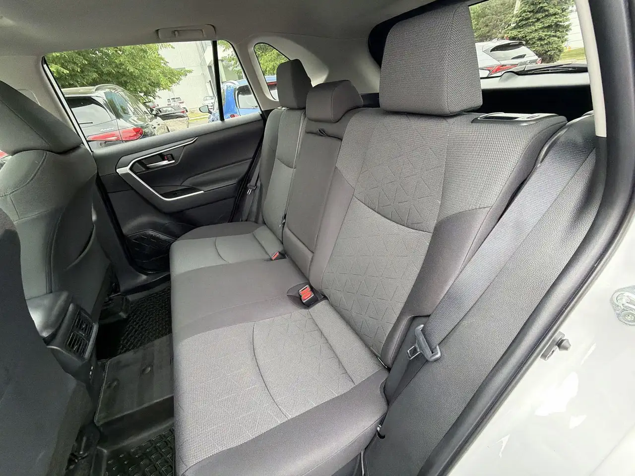 Toyota RAV 4 photo Toyota RAV 4
