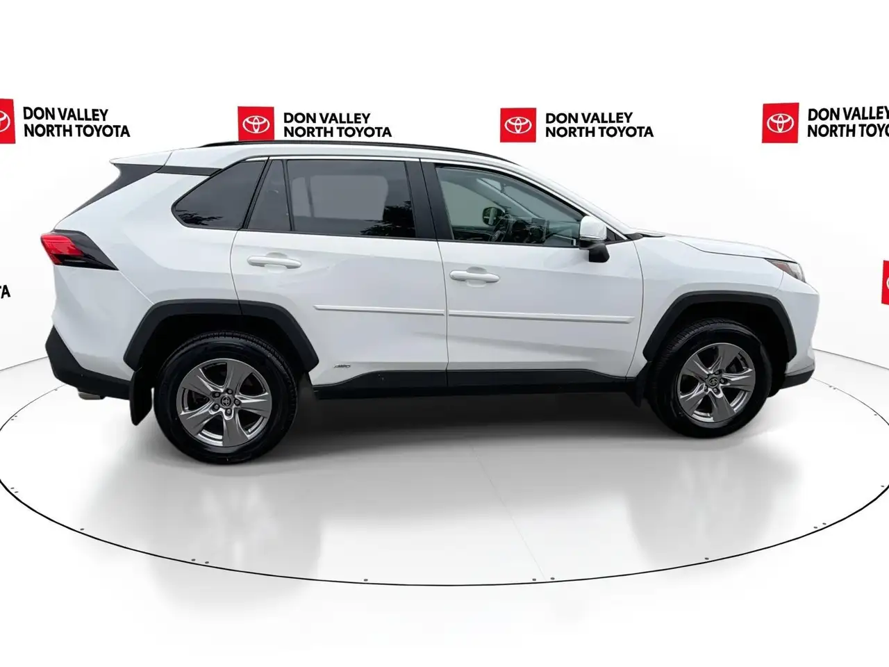 Toyota RAV 4 photo Toyota RAV 4