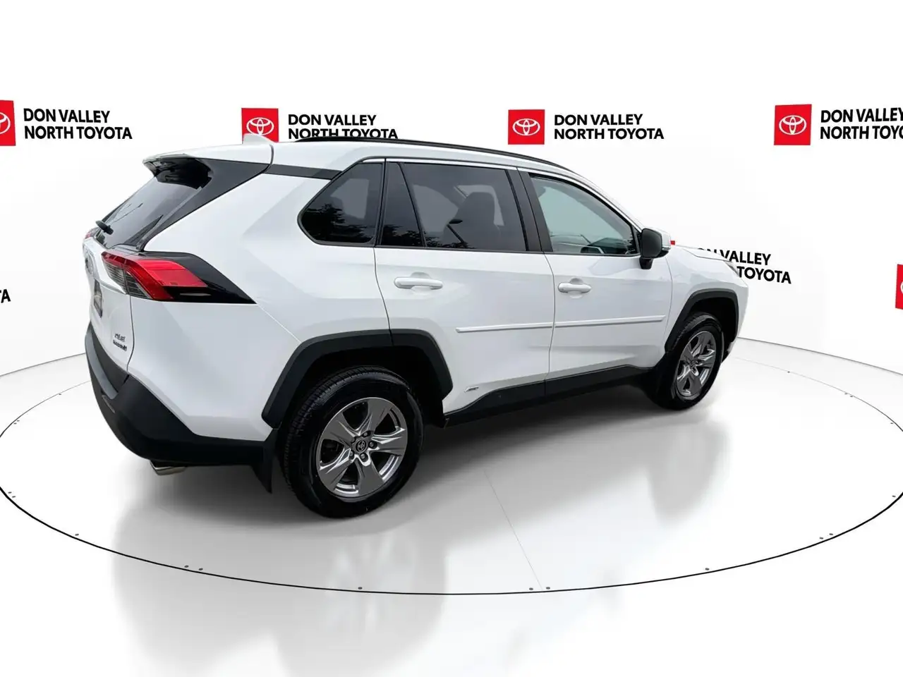 Toyota RAV 4 photo Toyota RAV 4