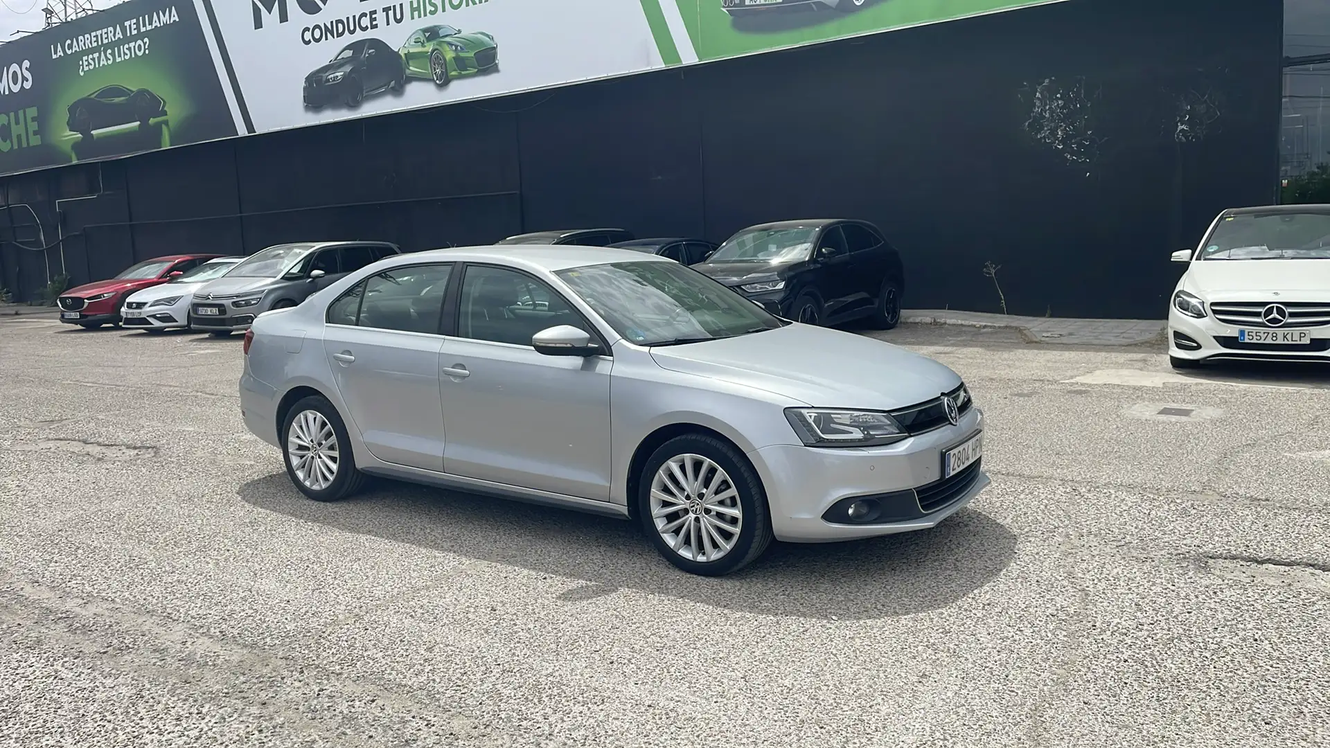 Volkswagen Jetta 1.4 TSI Sport DSG 160 Argintiu - 1