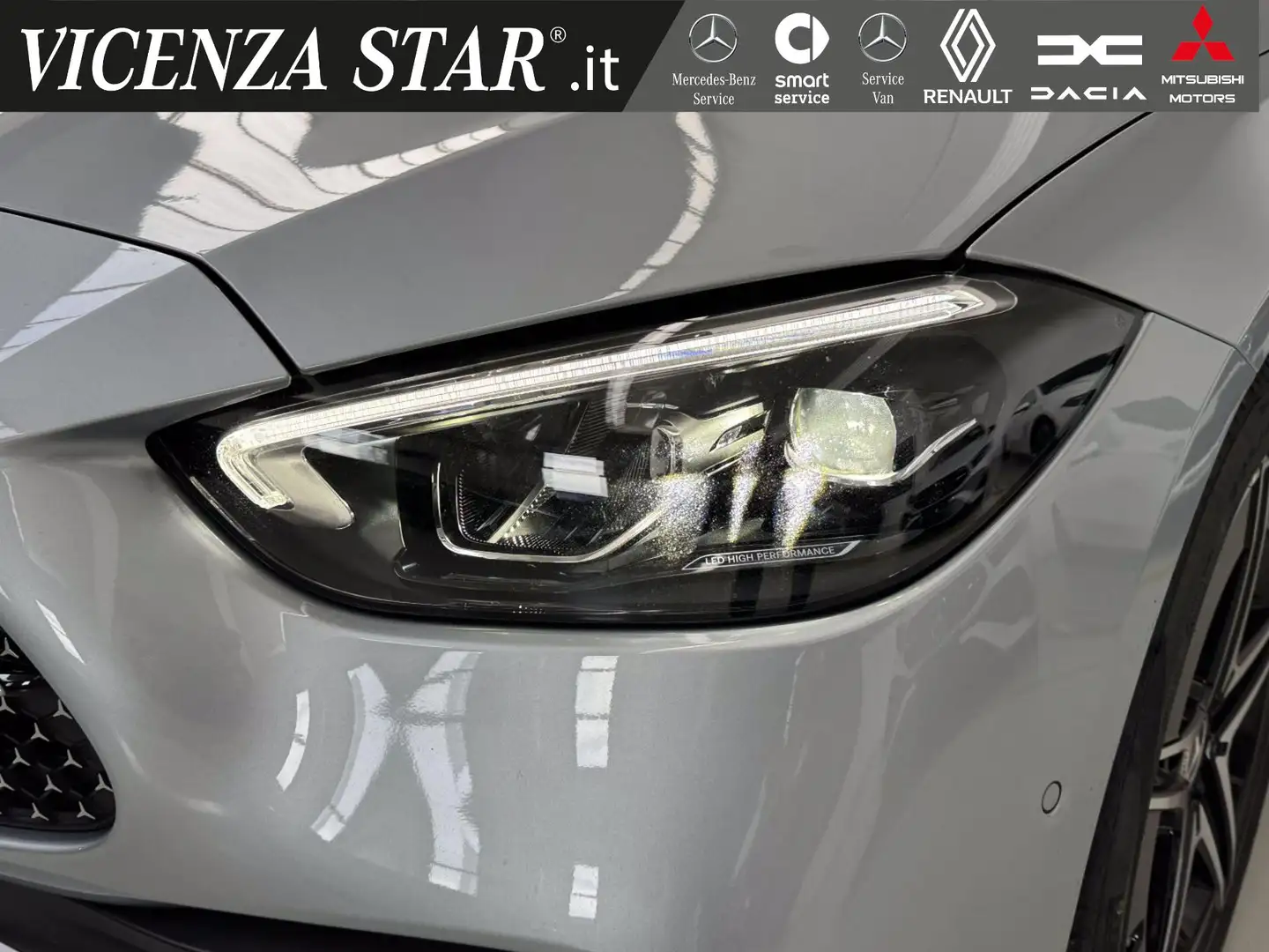 Mercedes-Benz C 200 d MHV S.W. PREMIUM AMG Silber - 2