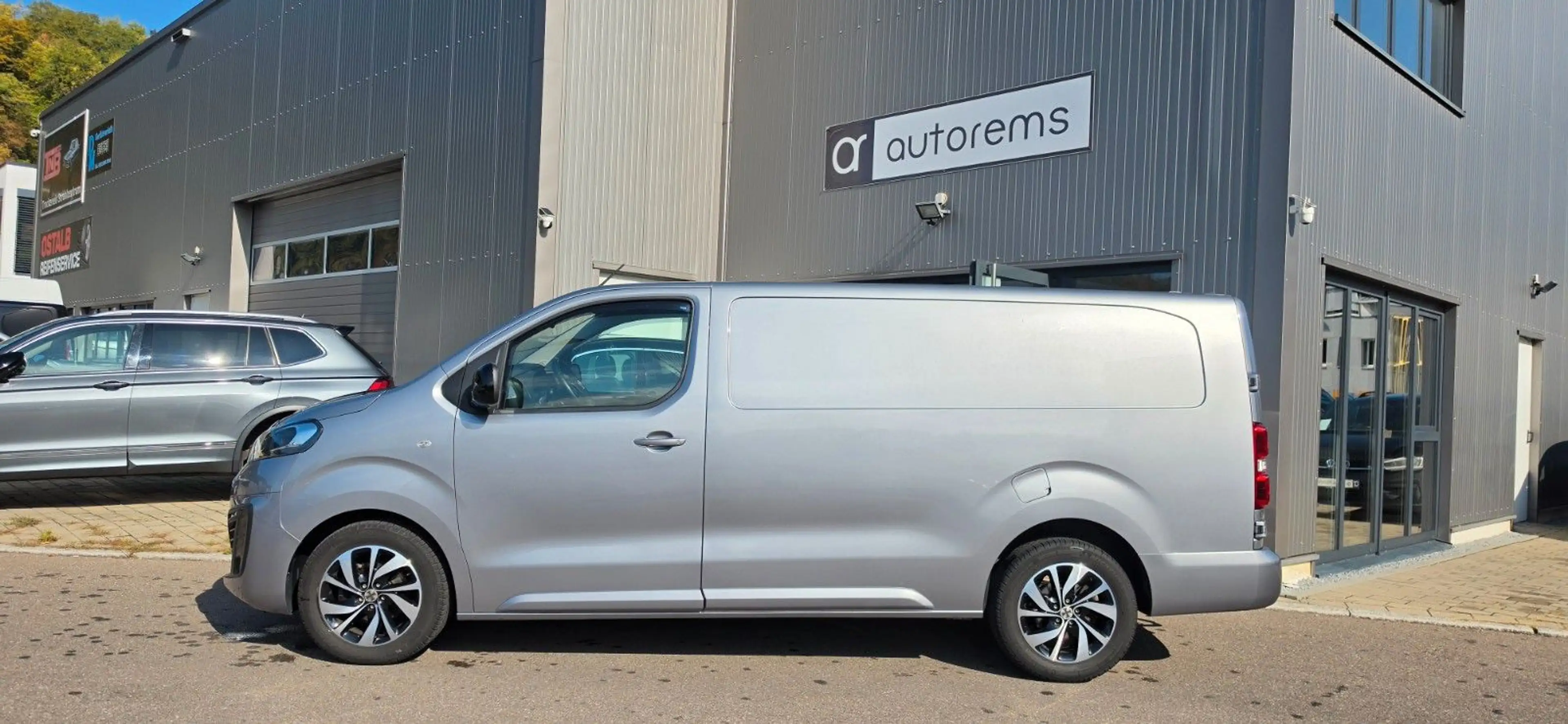 Fiat Scudo L3 SX*STANDHEIZUNG*NAVI*AHK*KLIMAAUTO* — photo 8
