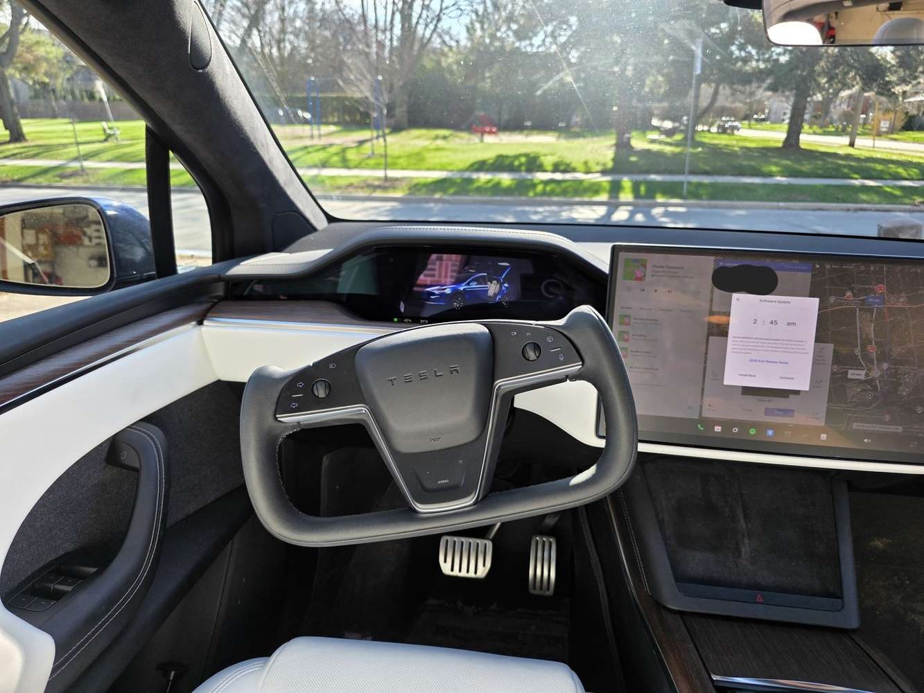 2022 Tesla Model X alt 4