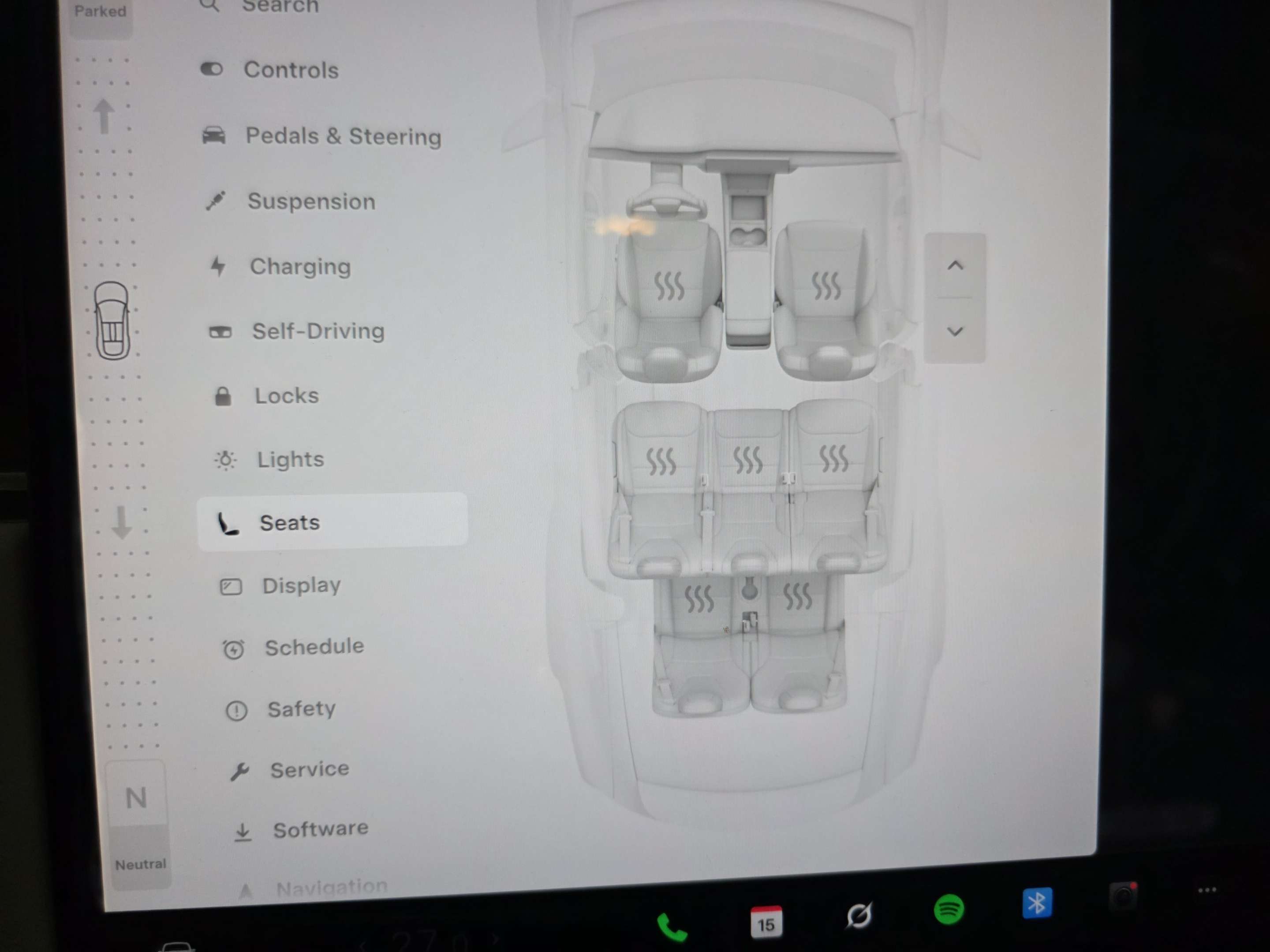 2022 Tesla Model X thumb 10