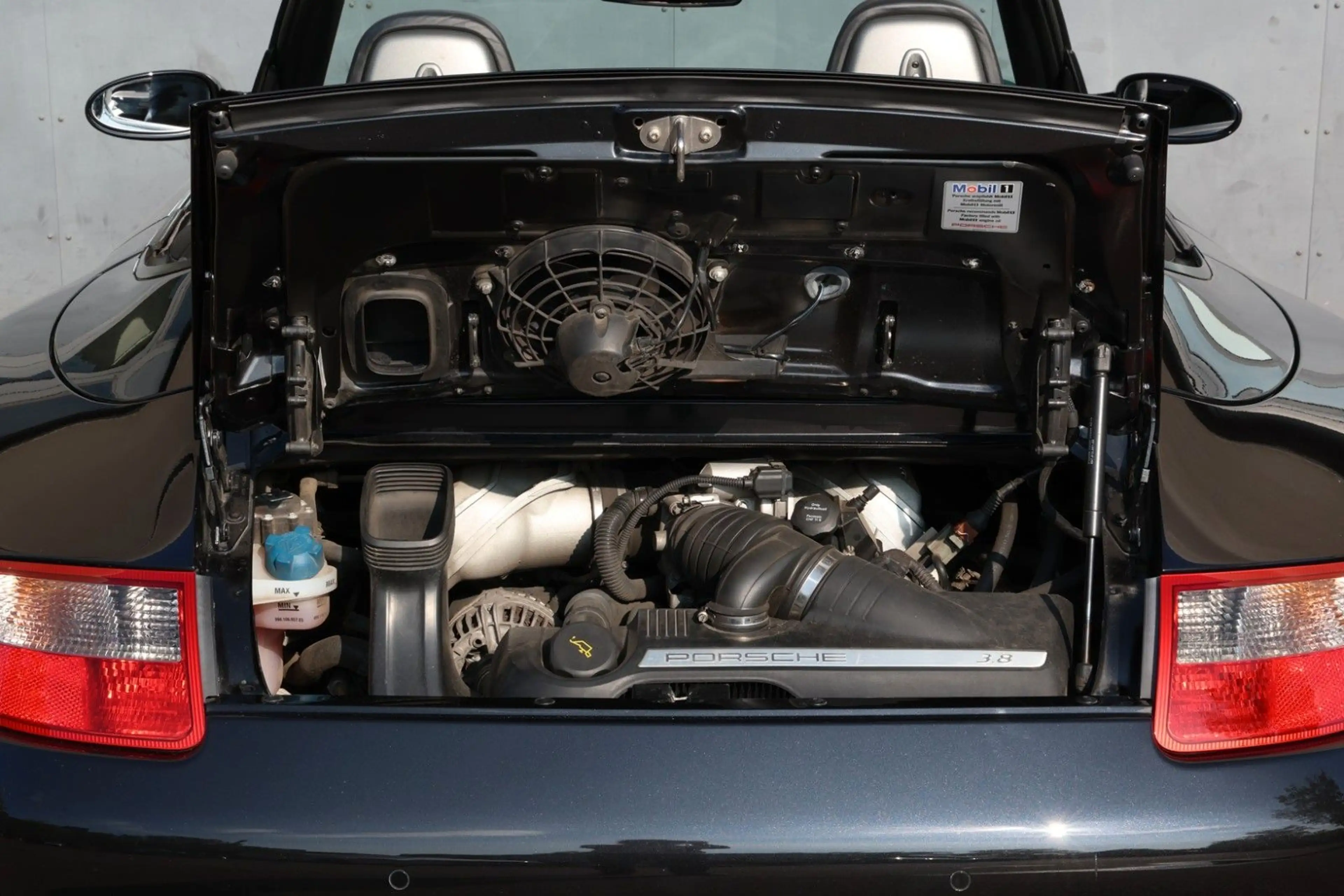 Porsche 997 Carrera 4S Cabriolet, Handschalter — photo 4