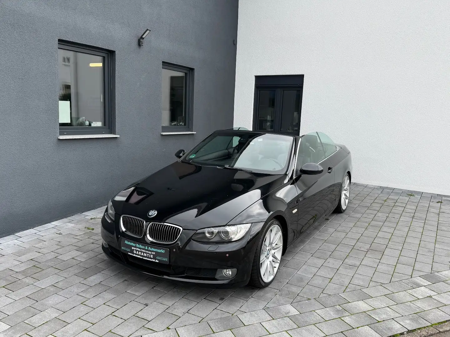 BMW 325 3 Cabrio 325i Navi/Leder/Xenon Noir - 1