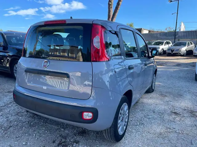 Fiat Panda view 3