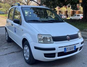 1.1 Active 5 posti c/abs doppio air bag city dual drive vetri elettrici chiusure centralizzate