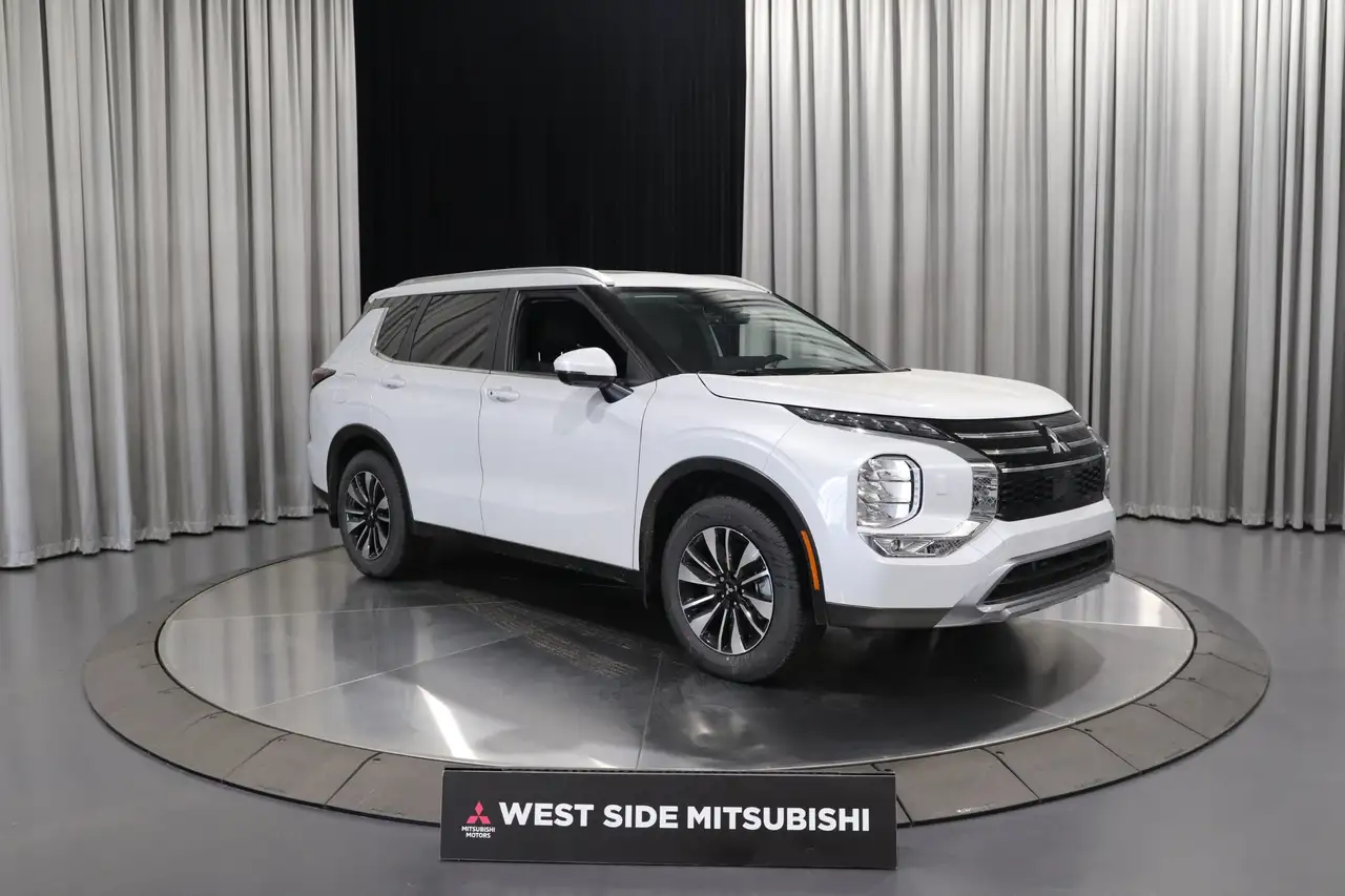 2026 Mitsubishi Outlander