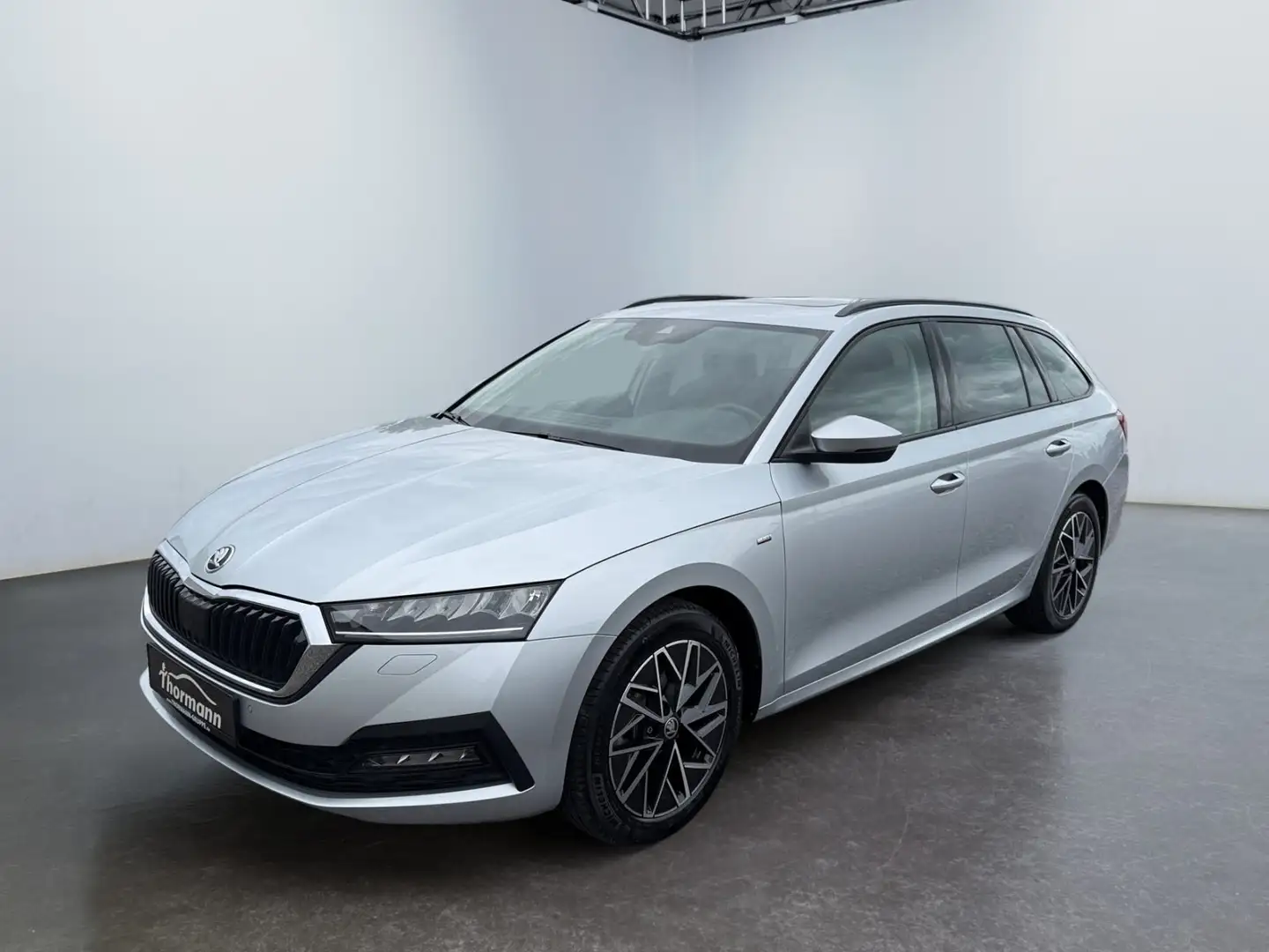 Skoda Octavia Combi Clever 1.5TSI DSG 4xSHZ Massagesitz Argento - 2
