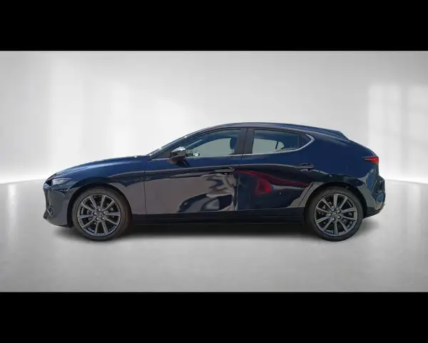 Mazda Mazda3 view 3