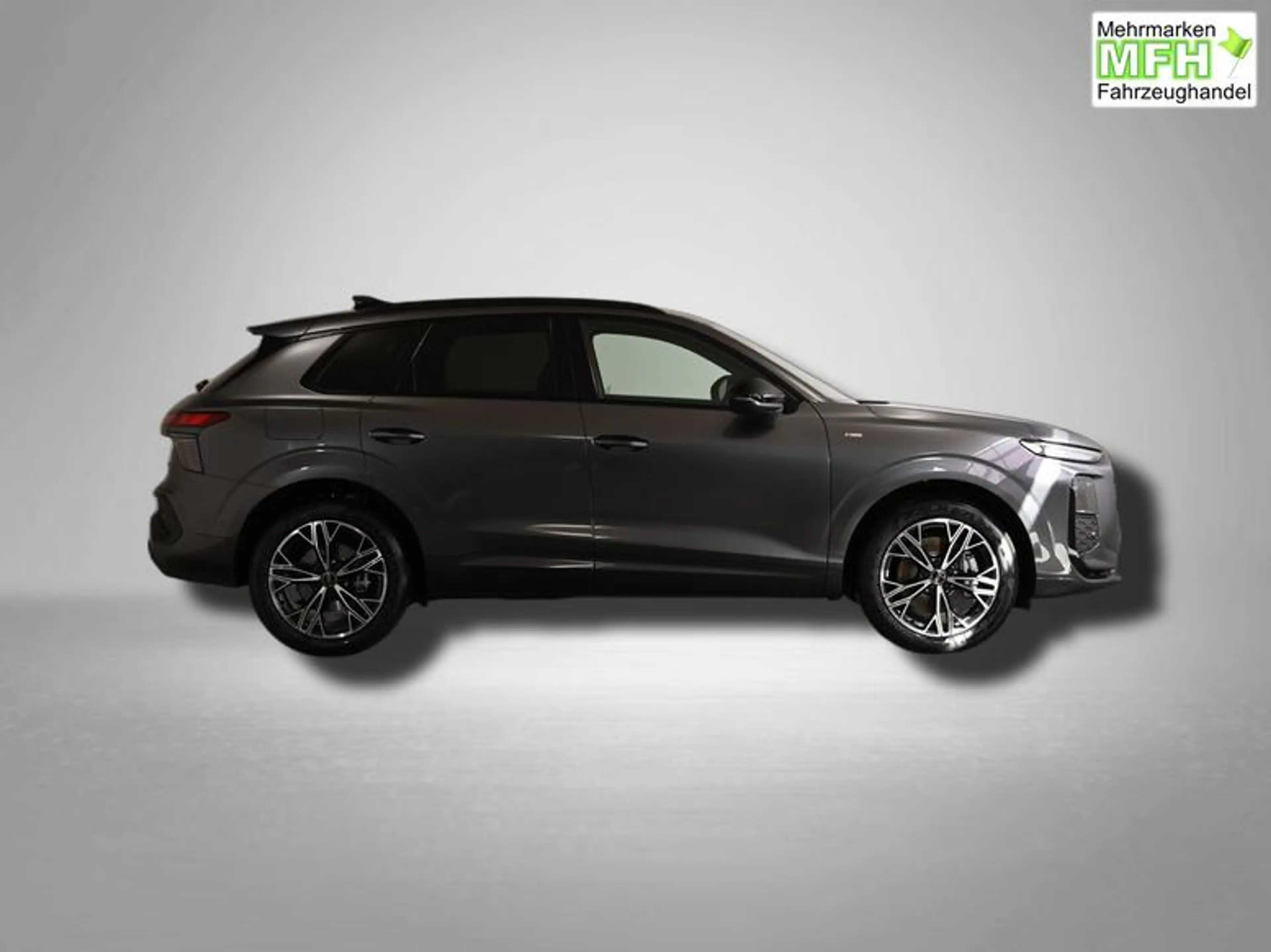 Audi Q3 S line 2.0 TSI 7-Gang DSG 195 kW (265 PS), Aut... — photo 5