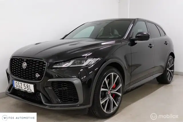 Jaguar F-Pace 5.0 P550 V8 SVR, Meridioan, Pano, HUD, 360