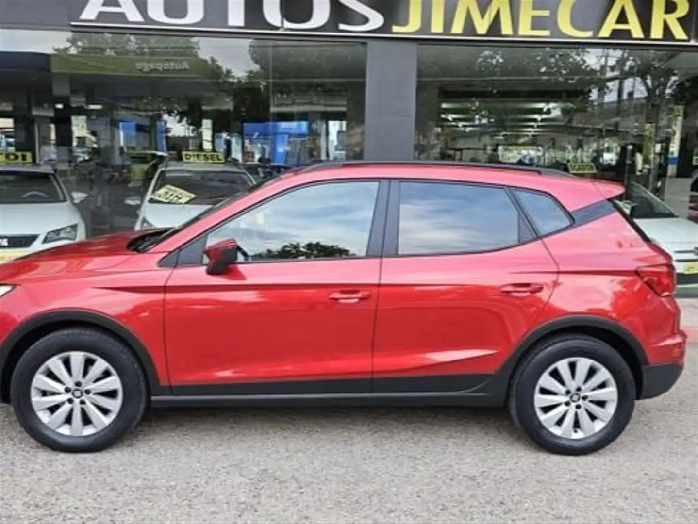 SEAT Arona 1.0 TGI S&S Style 90 Burdeos - 2